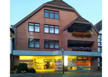 Bad Münder Zentrum: Ladenlokal mit großer Fensterfront 31848 Bad Münder, Ladenlokal